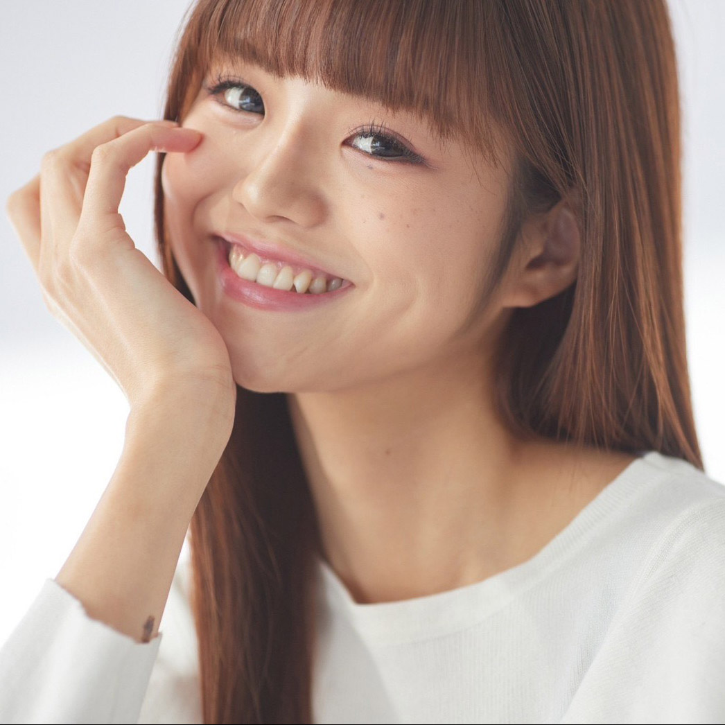 写真：海音（エイベックス・エンタテインメント）